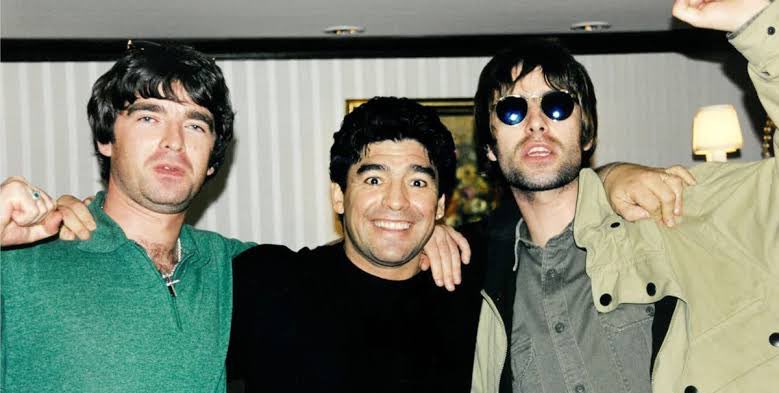Oasis y el día que se encontraron con Diego Armando Maradona